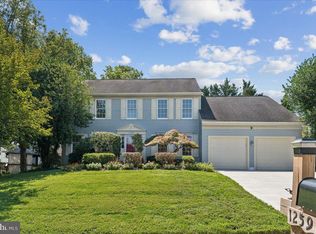 12591 Cross Hollow Ct, Herndon, VA 20170