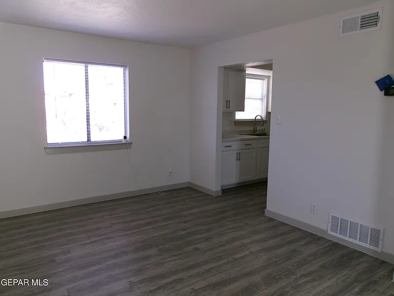 7013 Echo Cliffs Dr — Photo 5