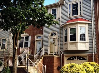 14053 Winding Ridge Ln, Centreville, VA 20121