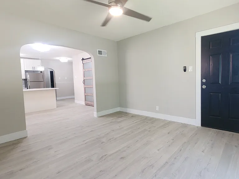 6401 Nottingham Avenue — Photo 12