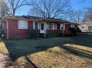 27 Dendy St, Pelzer, SC 29669