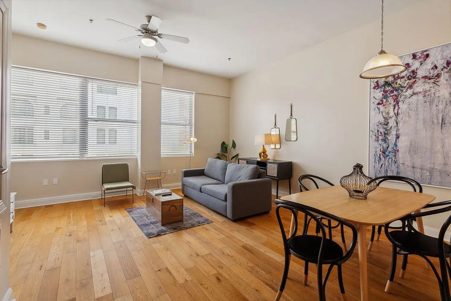 1 bed, 2.0 bath, 430 sqft, $4,156 — Photo 2