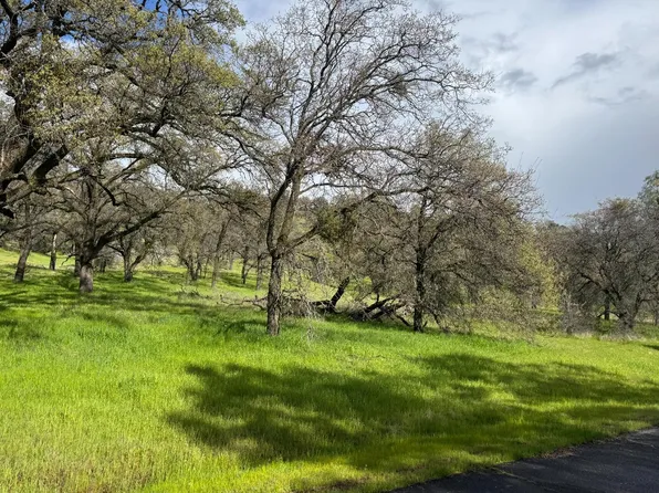 Castillo Way, La Grange, CA 95329