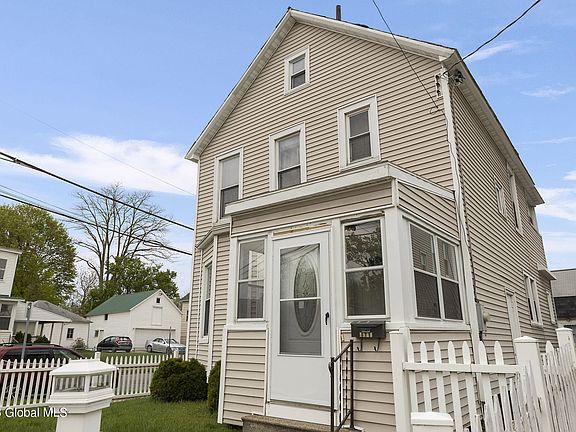 3rd image of 1943 Guilderland Ave