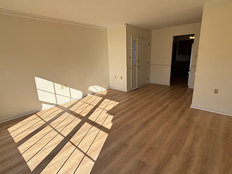 408 Tamarack Dr — Photo 11