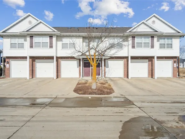 4502 1st Ave NW Unit A, Cedar Rapids, IA 52405