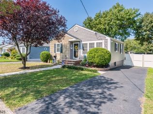 267 South Blvd, Saddle Brook, NJ 07663