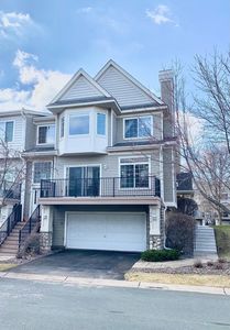 2410 Eagle Trace Ln, Woodbury, MN, 55129