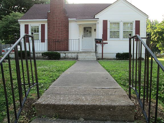 3rd image of 1813 Lewis Ln