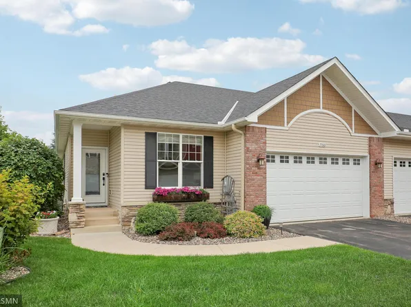 7760 Madelyn Creek Dr, Victoria, MN 55386