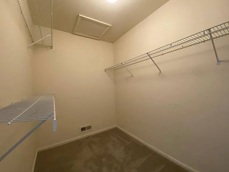 4808 Prestwick Pl — Photo 15