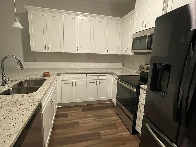 3020 Stanhope Dr — Photo 13