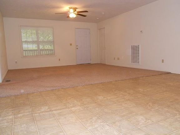 4th image of 506 Evening Shade Dr N