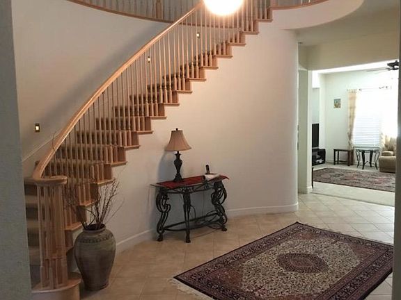 3rd image of 3011 Black Oak Dr