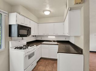 27 W 8th Ave APT A, Columbus, OH 43201
