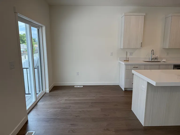 3550 W Franco Ct — Photo 10