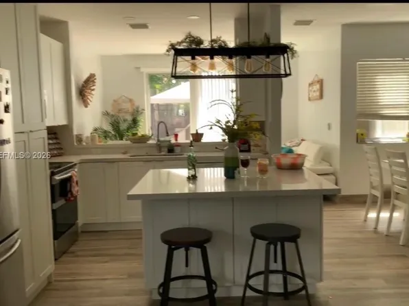 7662 N Southwood Cir #7662, Fort Lauderdale, FL 33328