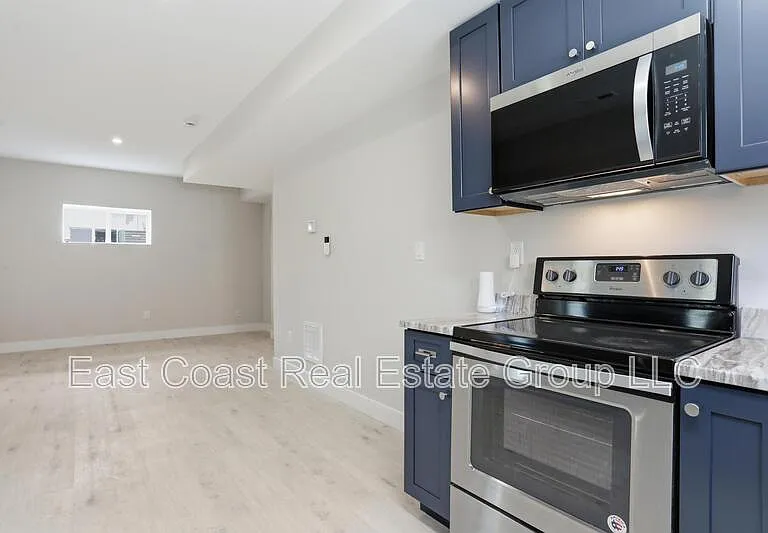 530 N 3rd St #B — Photo 7