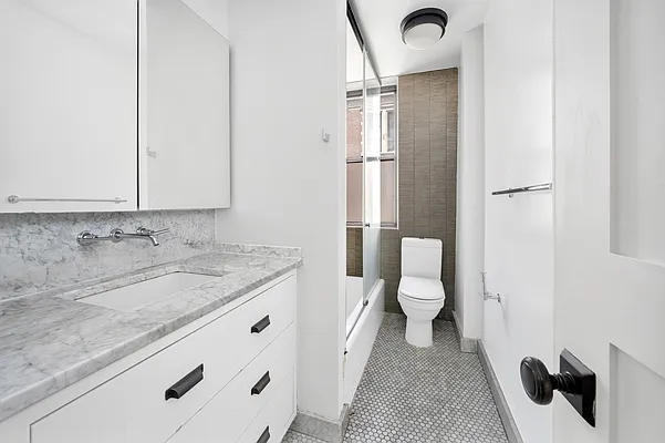 Rented by Douglas Elliman | media 17