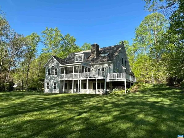 21 Fox Run, Nellysford, VA 22958