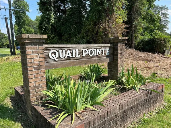 34 Woodcreek Rd, Winston Salem, NC 27106