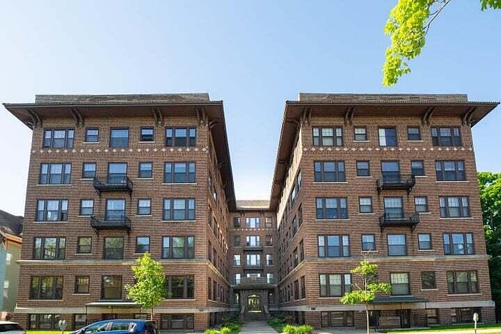 1st image of 471 W South St APT 201