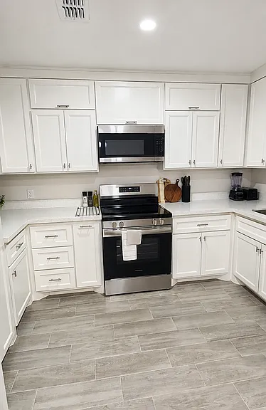 835 E Taylor St #B — Photo 14