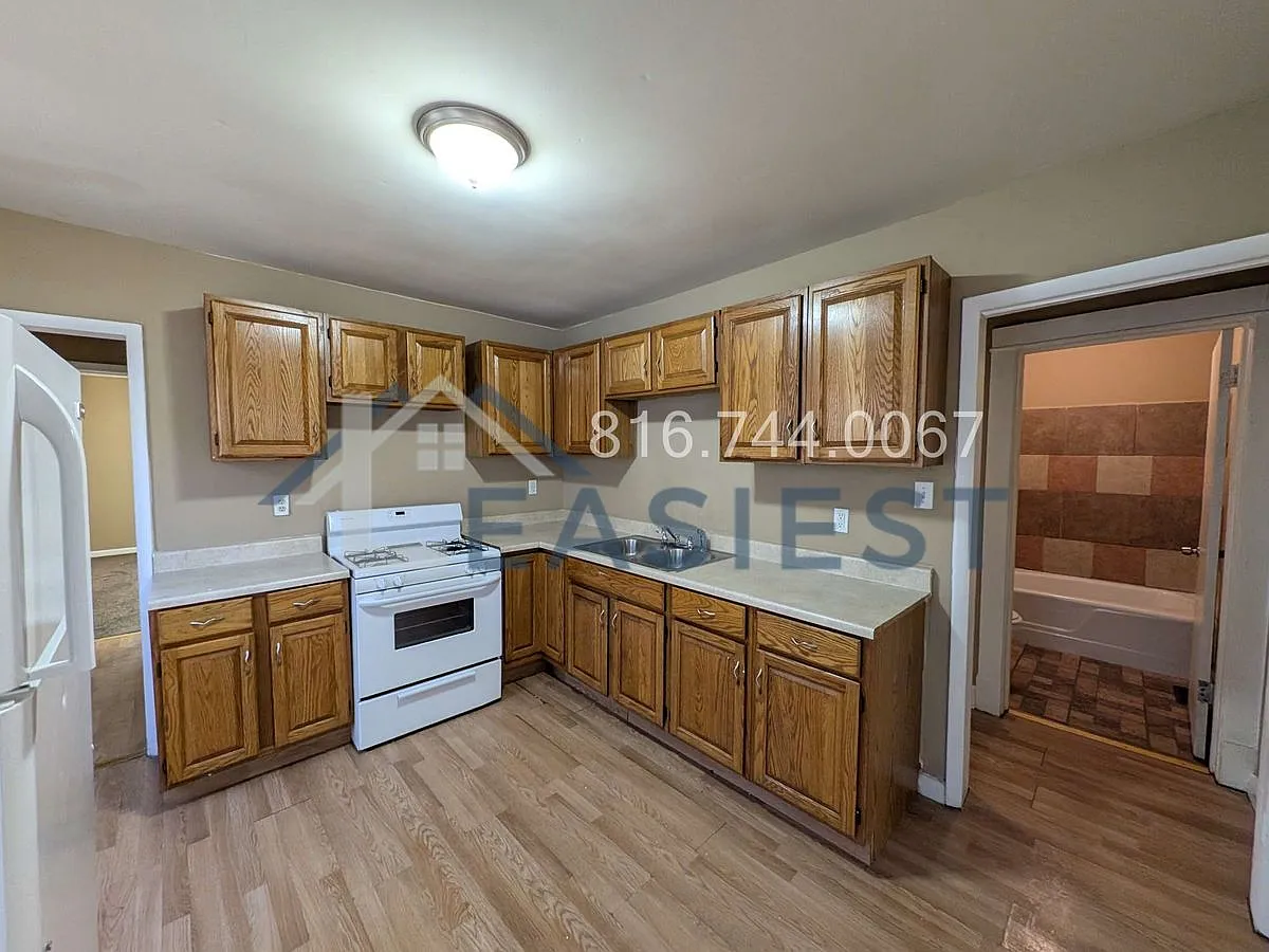 6225E14 — Photo 2