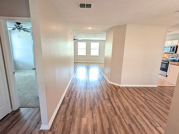 5th image of 1112 Ann Dr