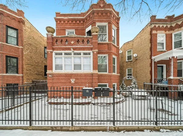 3936 W Cornelia Ave, Chicago, IL 60618