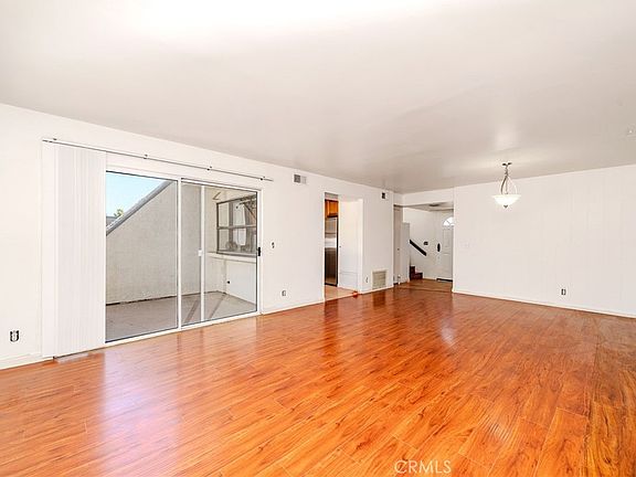 4th image of 18535 Mayall St Unit J