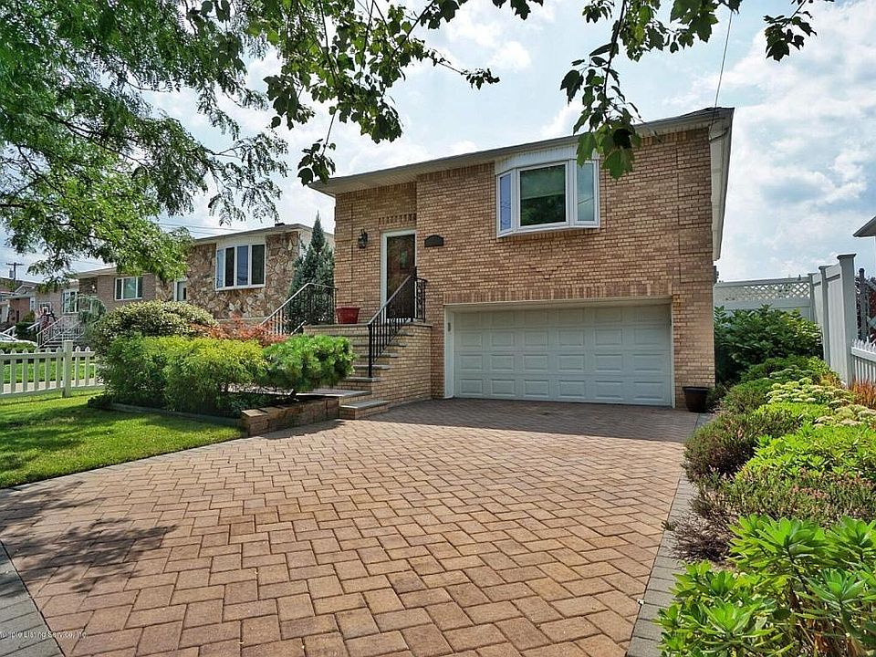1st image of 41 Bamberger Ln