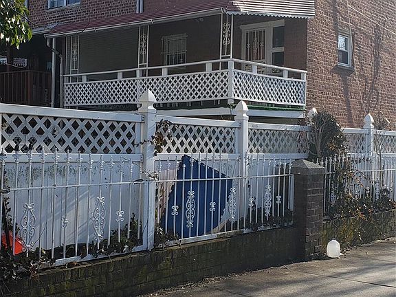 2nd image of 260 Swinton Avenue