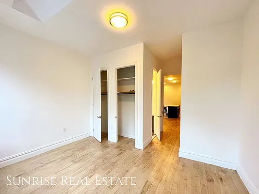 Rented by Sunrise Real Estate | media 48