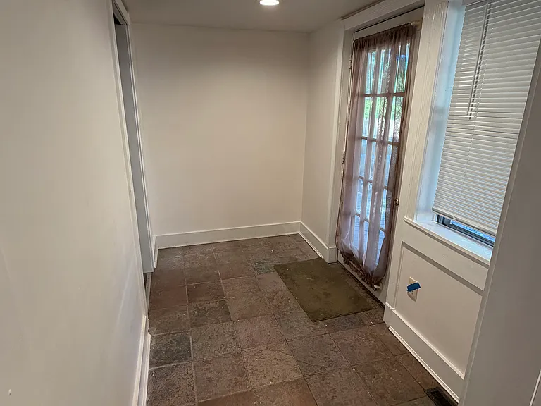 Mud room