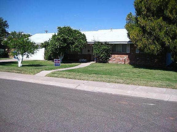 4th image of 4742 E Clarendon Ave