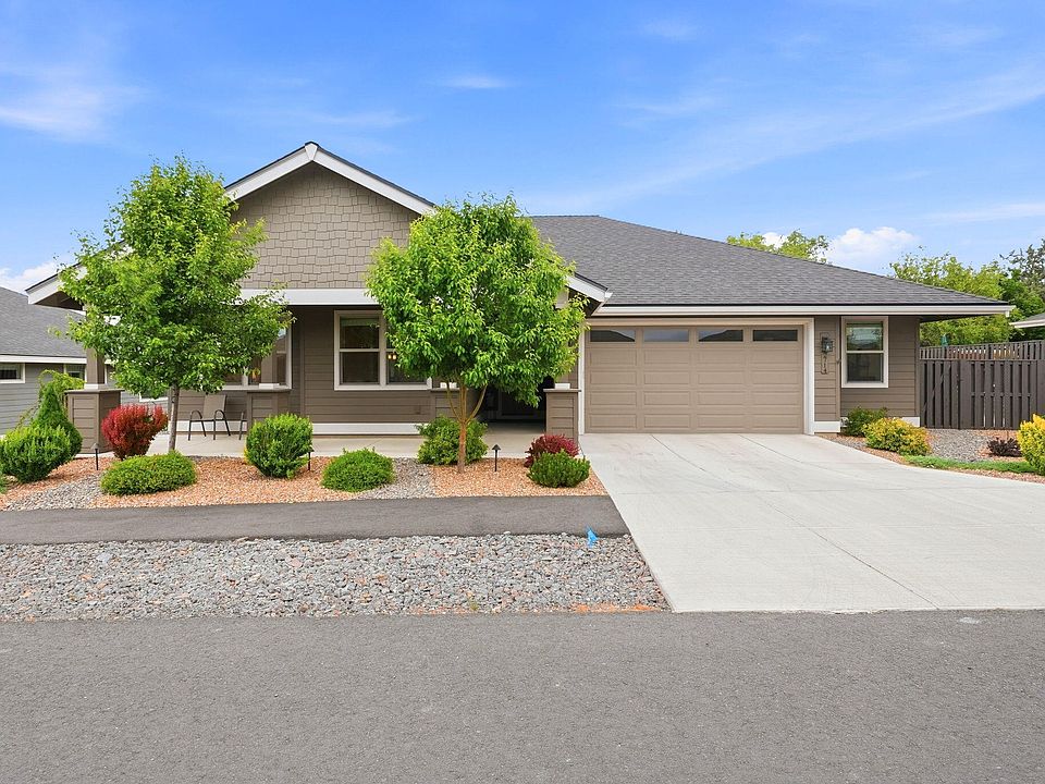 1st image of 2714 NW 23rd Loop