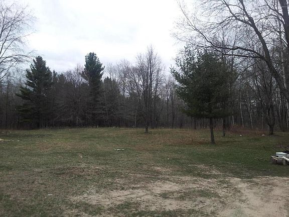 3rd image of 22322 Woodward Ave