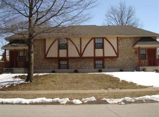 2825 S Tepee Ave, Independence, MO 64057