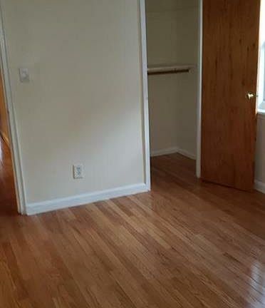 3rd image of 2355 Holland Ave