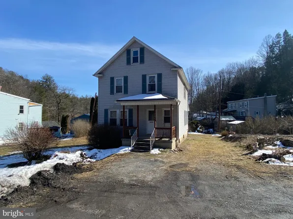 26 New St, Pottsville, PA 17901