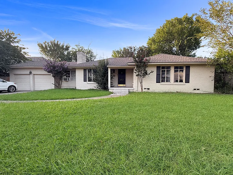 6239 Walnut Hill Ln — Photo 19