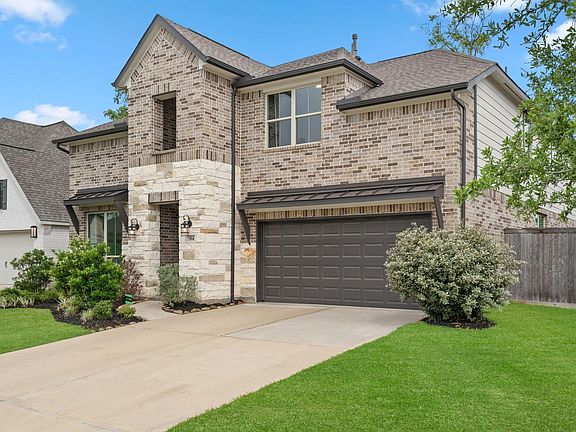 3rd image of 914 Sendero Trl