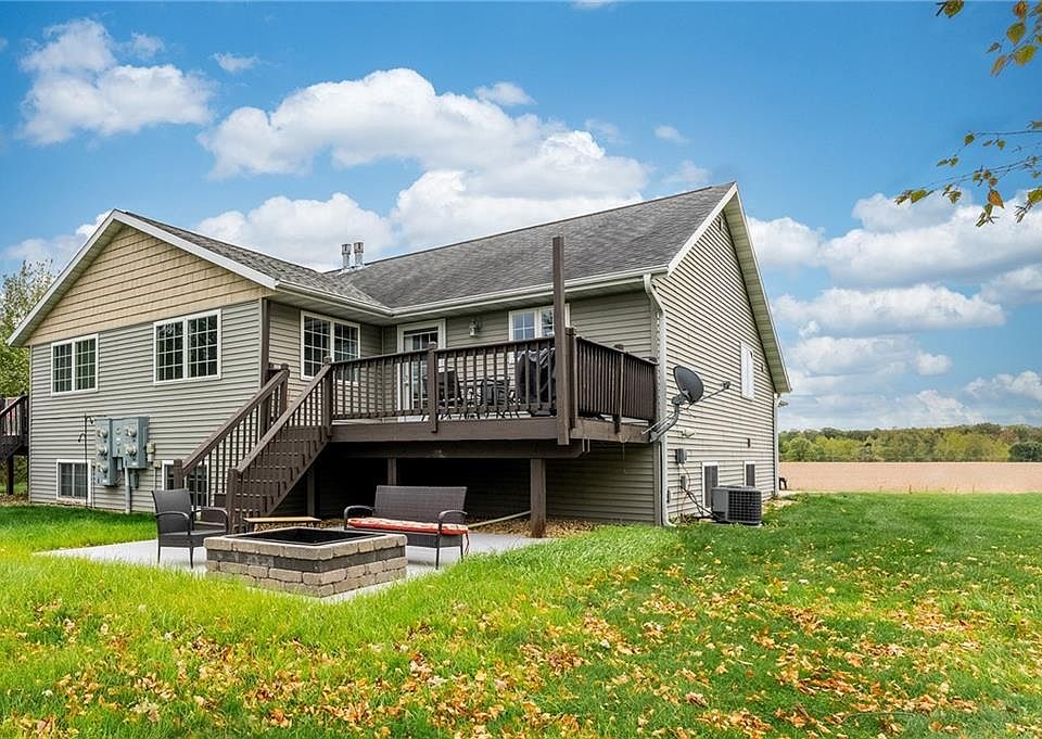900 West Chippewa Street, Cadott, WI 54727 Zillow