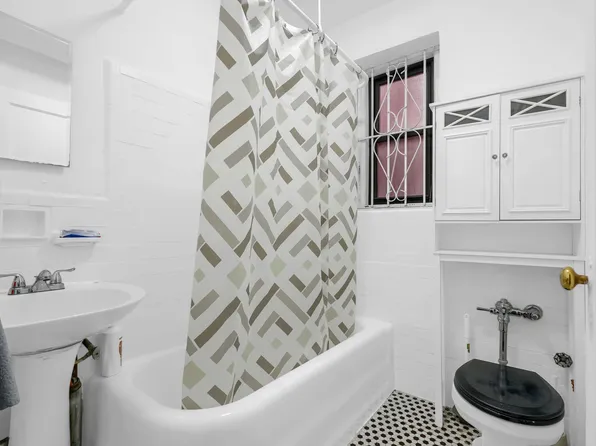 44-14 Newtown Road image 11 of 11