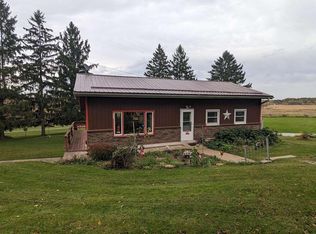 422 E Old Highway Rd, Browntown, WI 53522