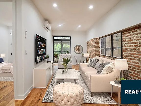 2nd image of 309 Weirfield St #4B