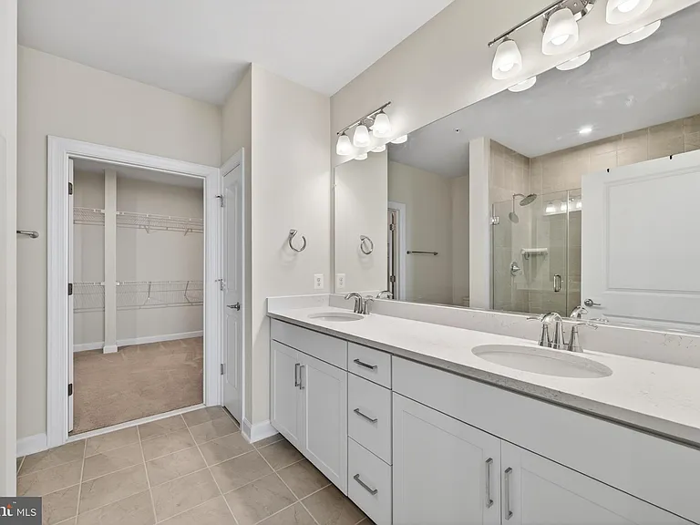 21630 Hawksbill High Cir #405 — Photo 22