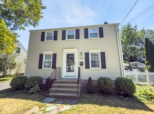 65 Buell St, North Haven, CT 06473