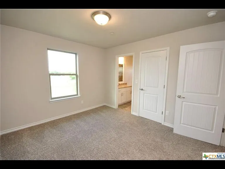 221 Birch Oak Ln — Photo 28